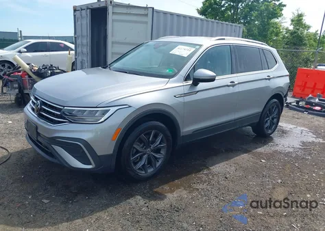 2022 Volkswagen Tiguan 2.0T Se из США, поврежденный, VIN 3VV2B7AX3NM041896
